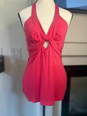 BEBE Pink Halter Top Twist Front Keyhole Cutout Sexy Clubwear Size M 4-8